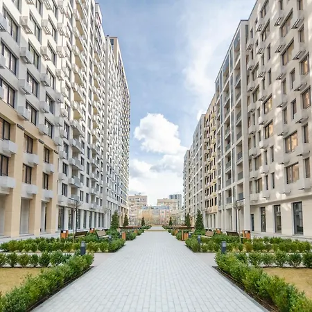 Petrovdom 9-223 In Rc Yaroslaviv Grad, Bulvarno-kudriavska 17 كييف